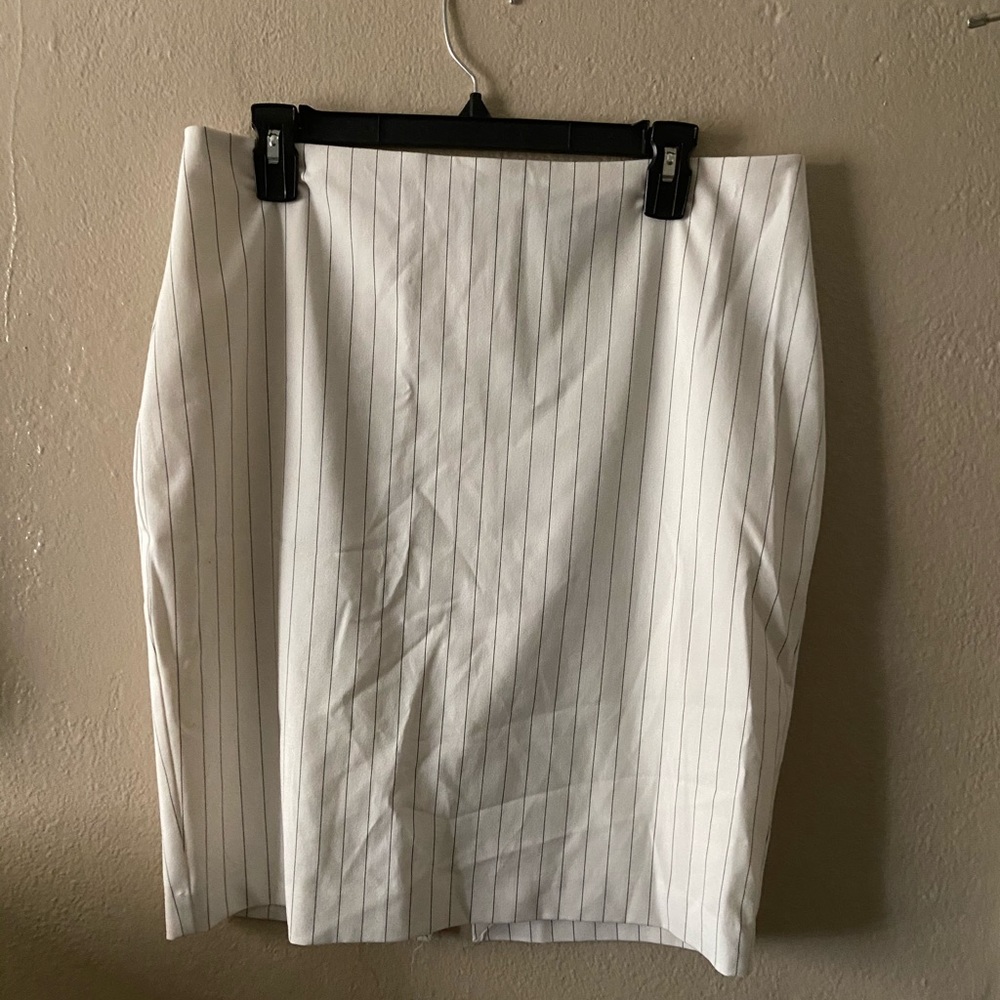 Express pinstripe pencil skirt size 12